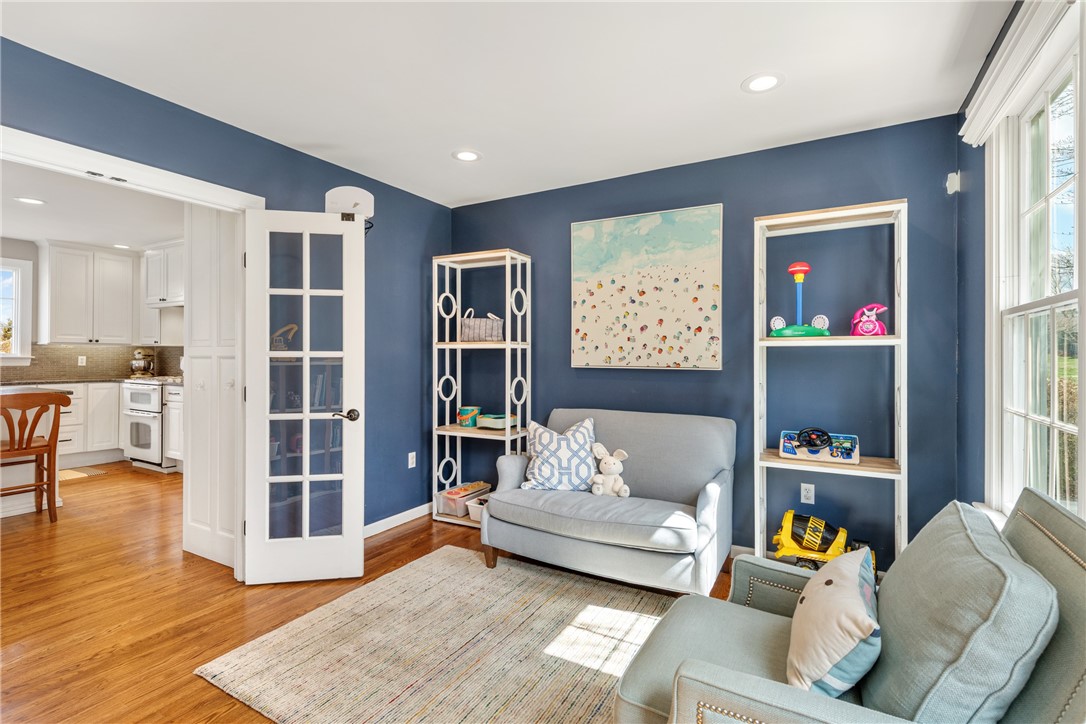 70 West Passage Drive