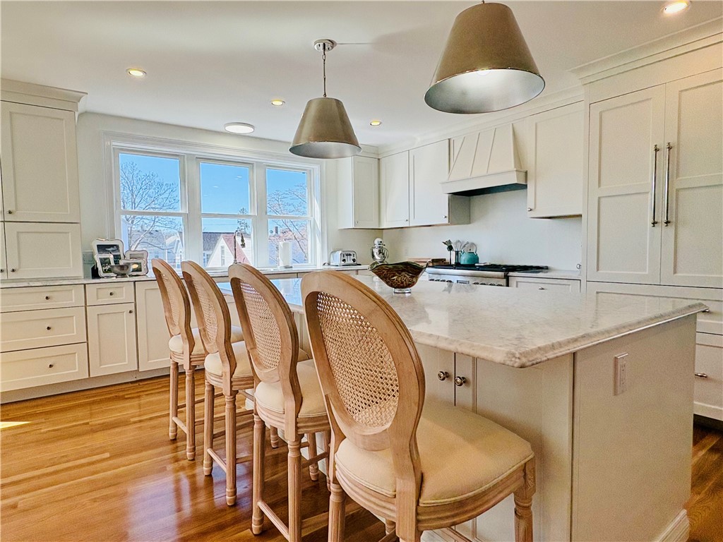 11 W. Narragansett Avenue 2