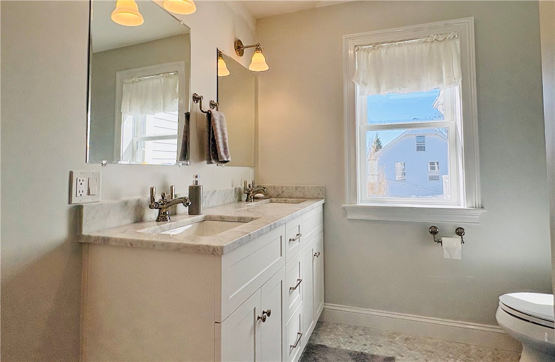 11 W. Narragansett Avenue 2
