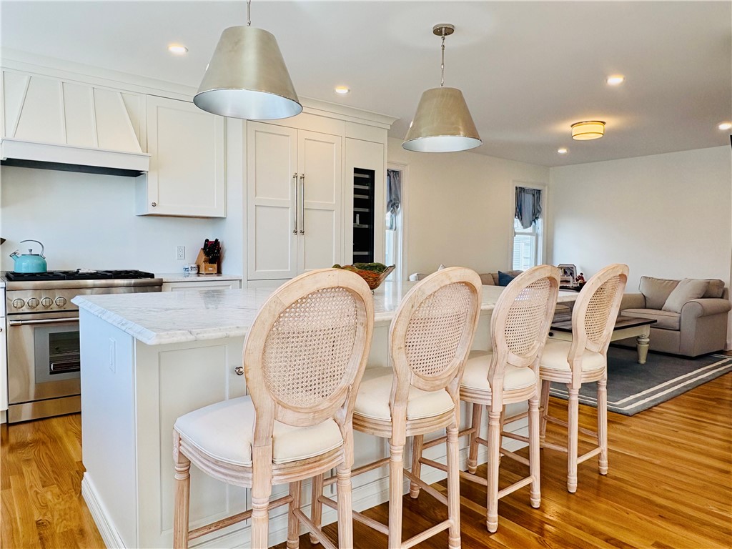11 W. Narragansett Avenue 2