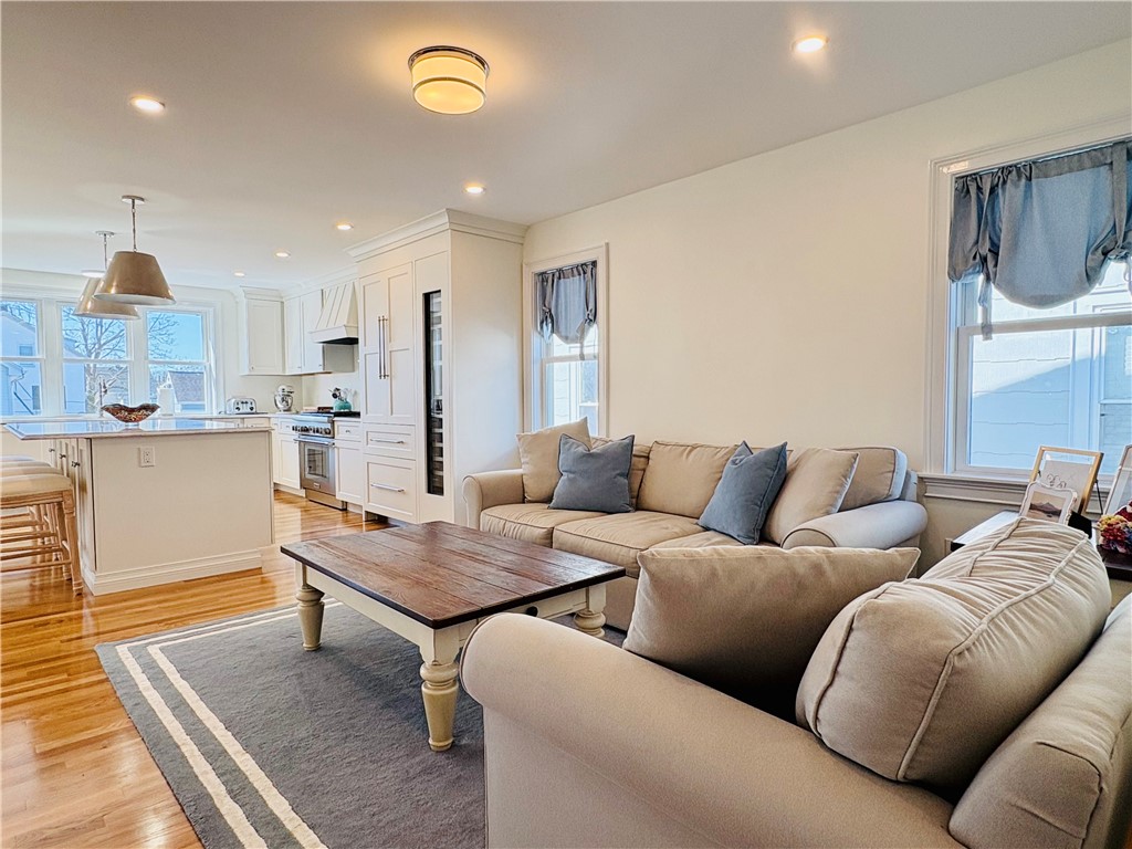 11 W. Narragansett Avenue 2
