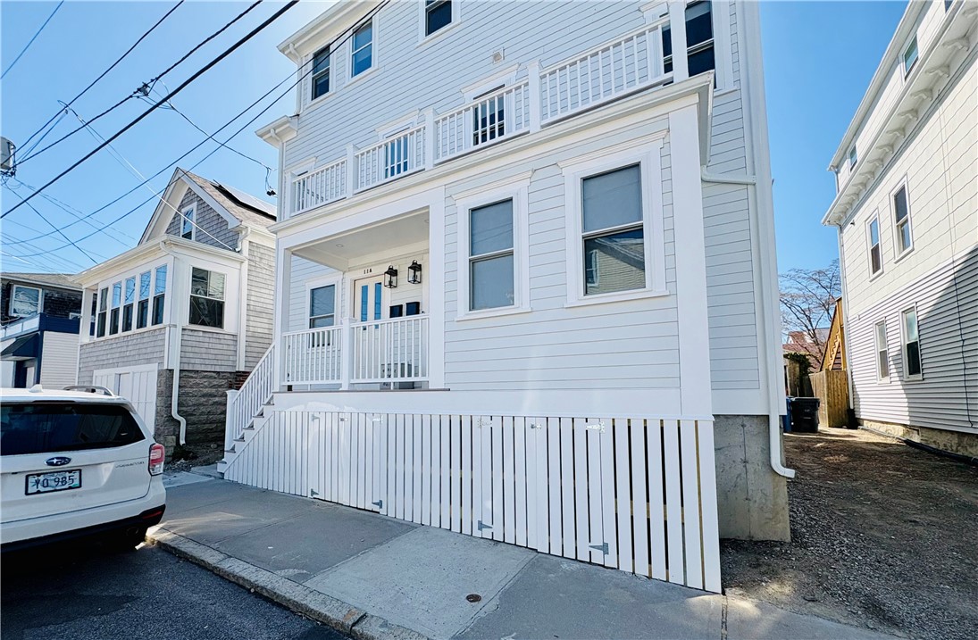 11 W. Narragansett Avenue 2
