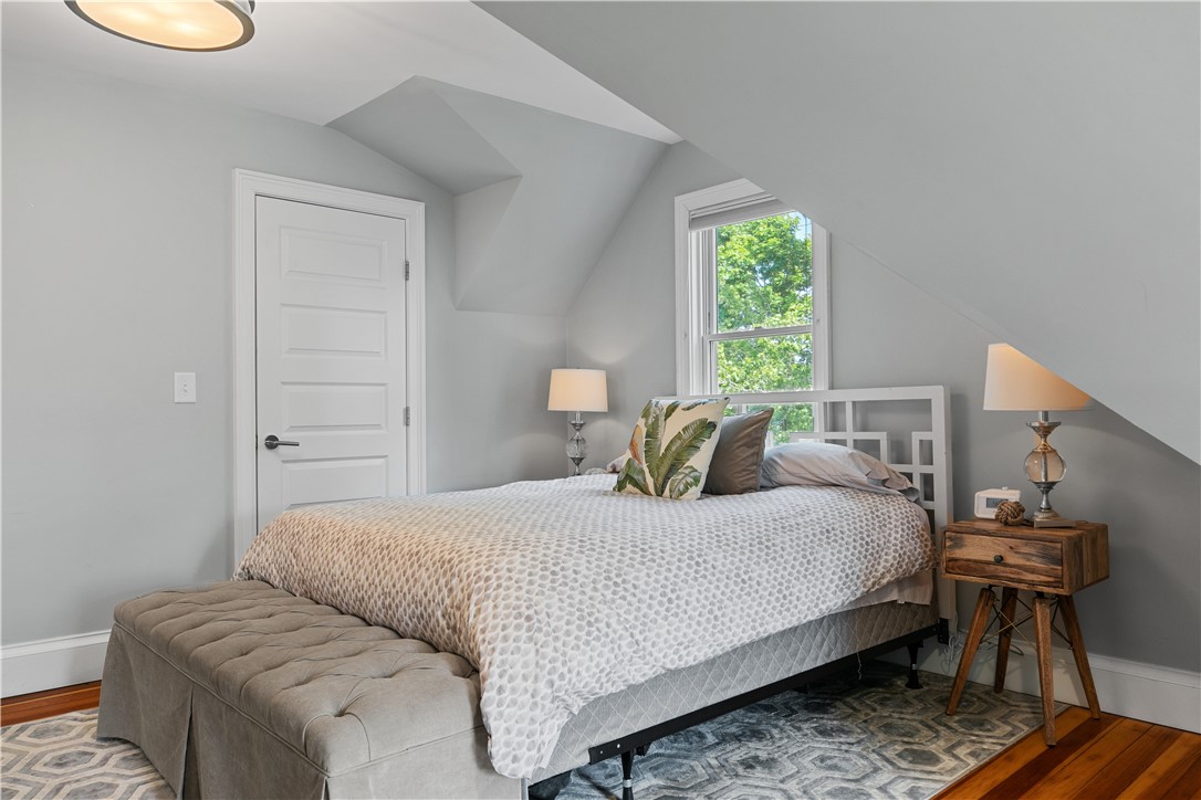 567 Bristol Ferry Road 3
