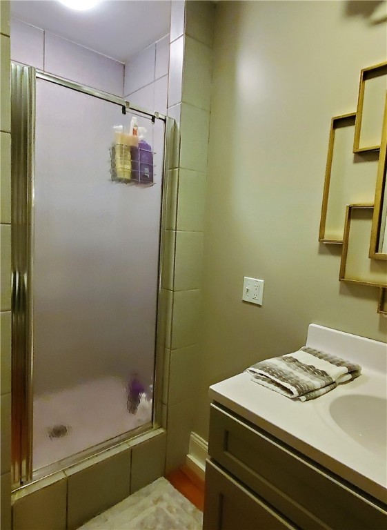 102 Broadway 1C
