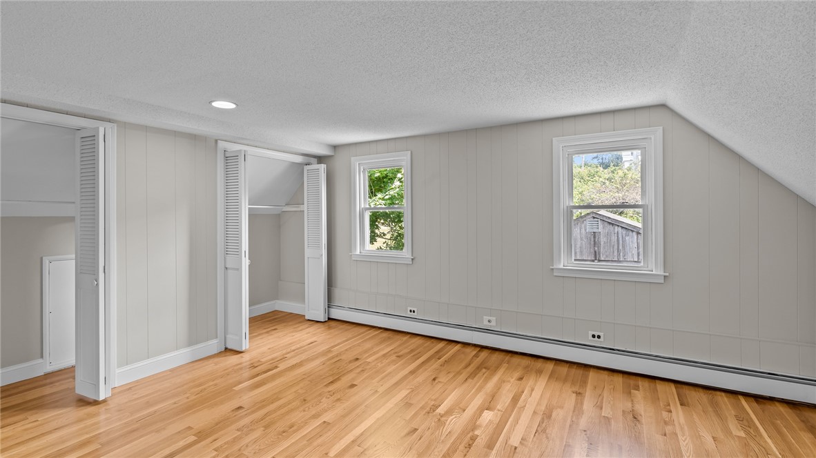 54 Hillside Avenue