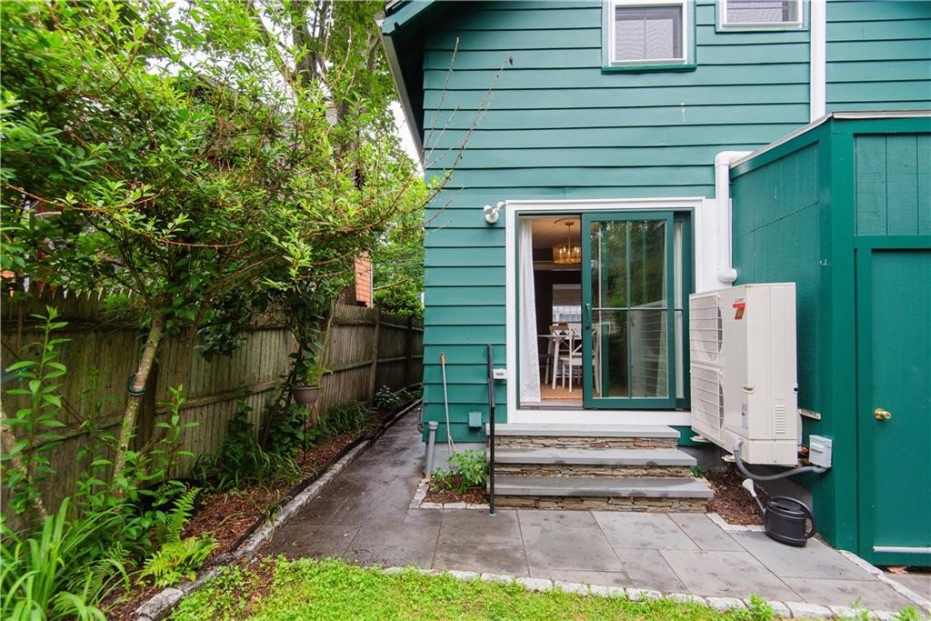 12 Maitland Court