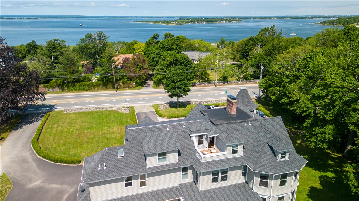 567 Bristol Ferry Road 3