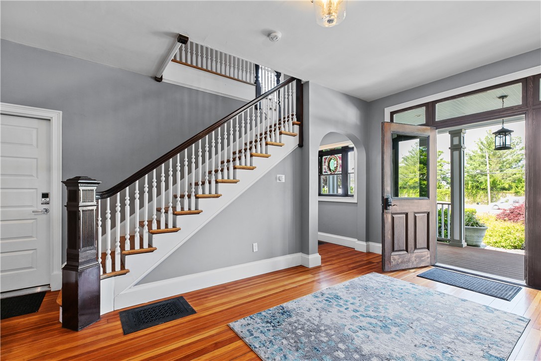 567 Bristol Ferry Road 3