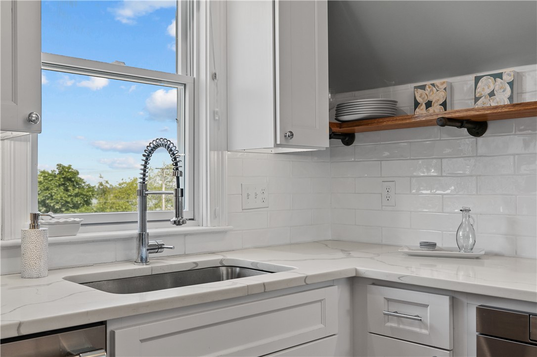 567 Bristol Ferry Road 3