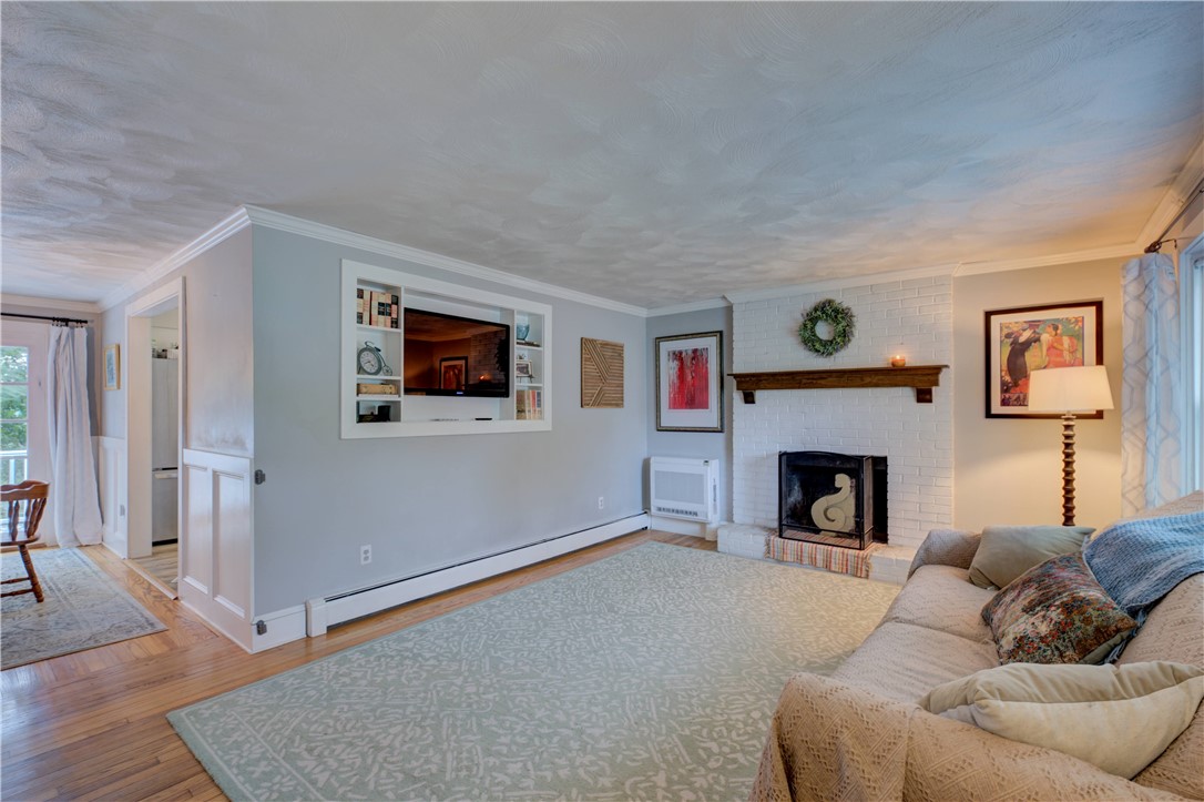 43 Viking Drive