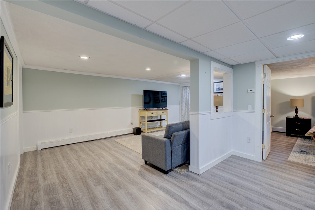 43 Viking Drive