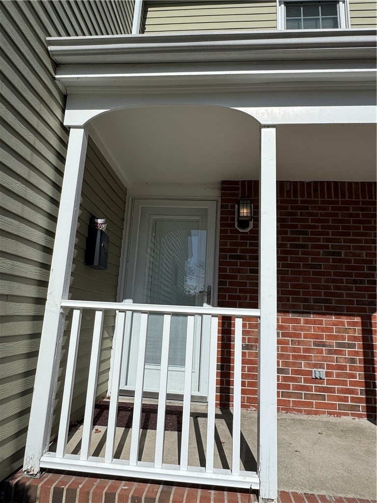 62 Memorial Boulevard