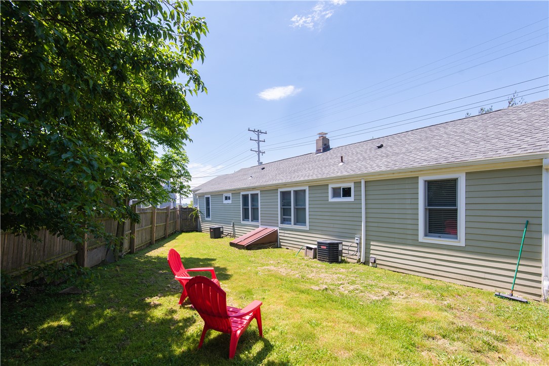 393 Aquidneck Avenue