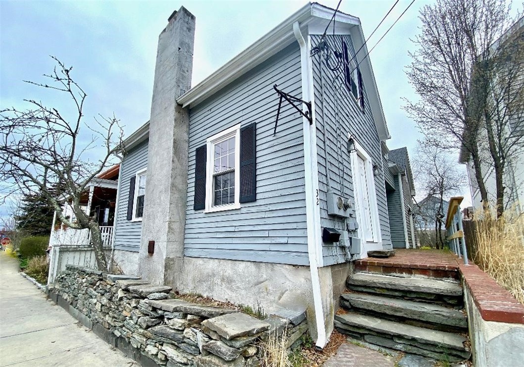 32 McAllister Street