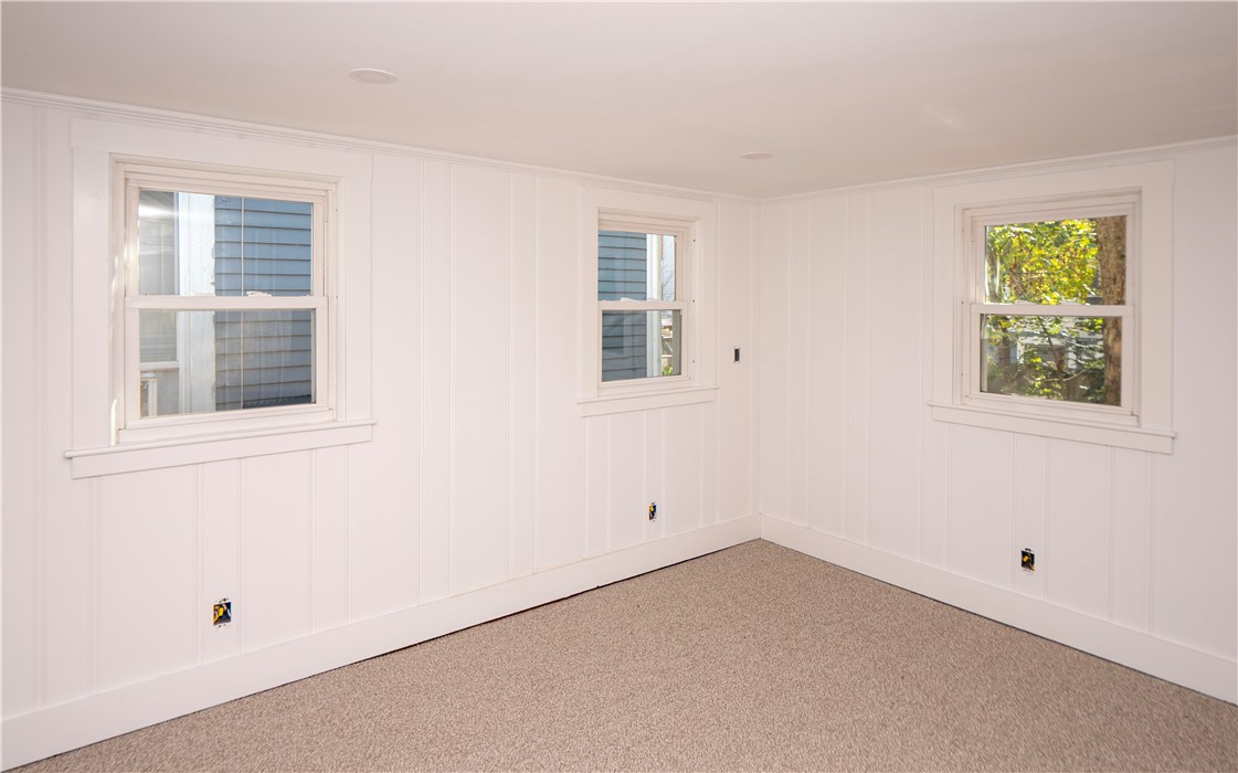 8 Pleasant Street 1