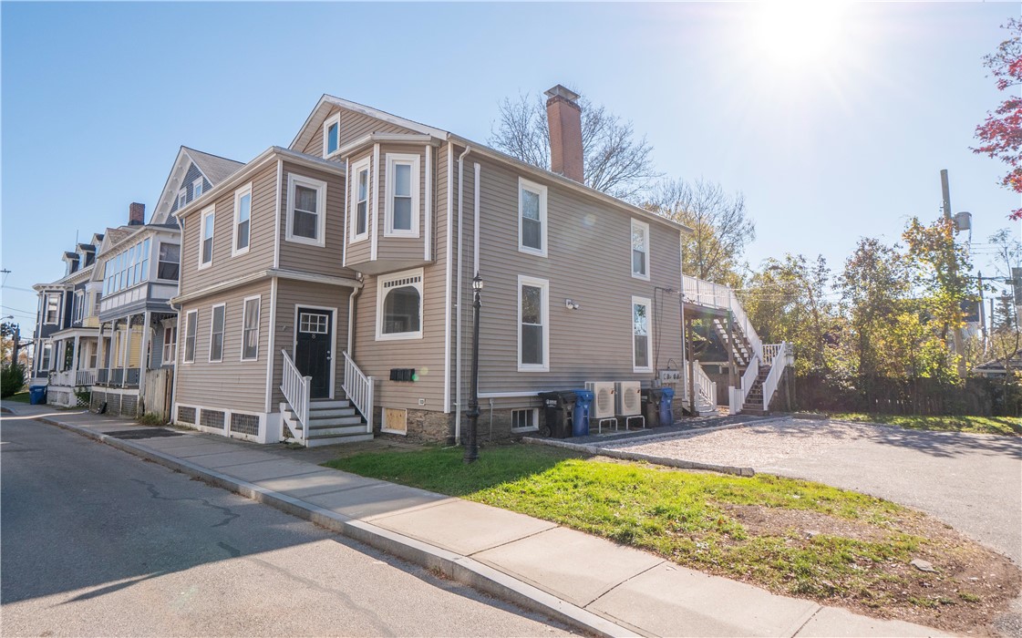 8 Pleasant Street 1