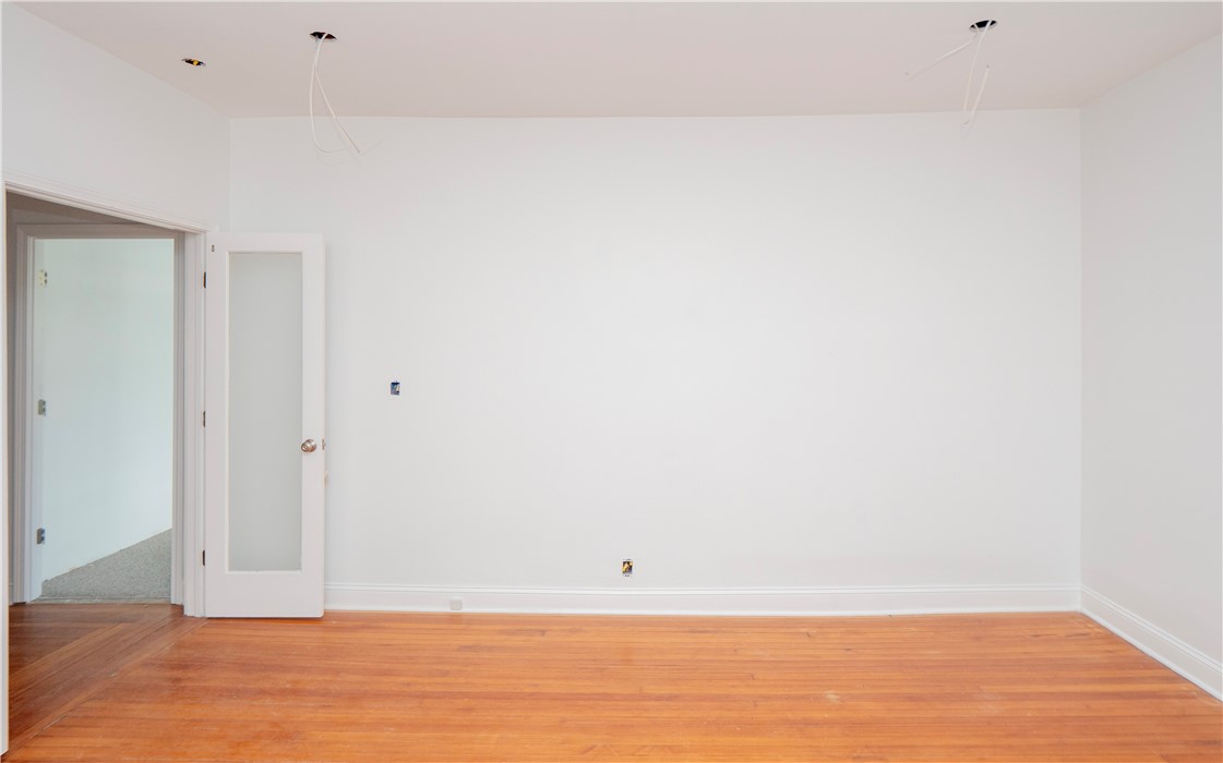 8 Pleasant Street 1