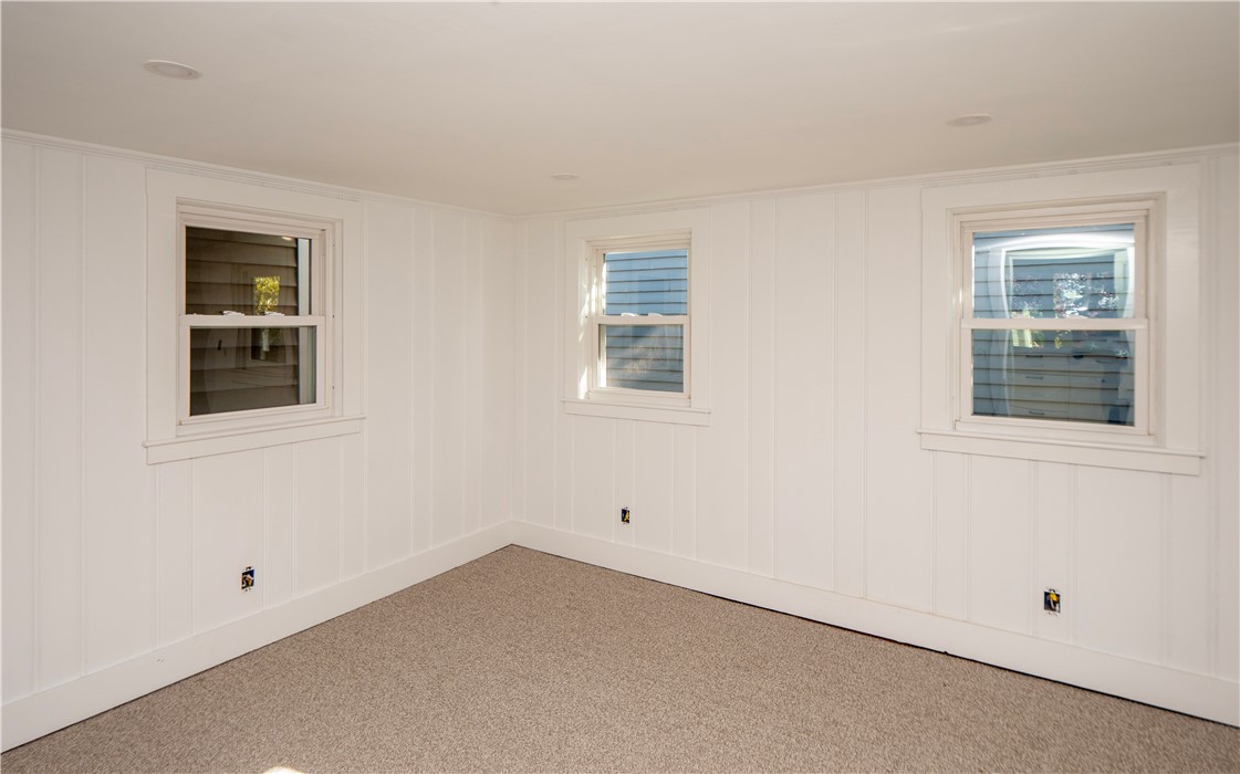 8 Pleasant Street 1