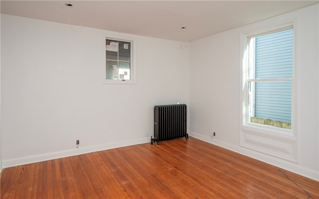 8 Pleasant Street 1