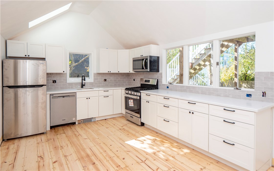 8 Pleasant Street 1