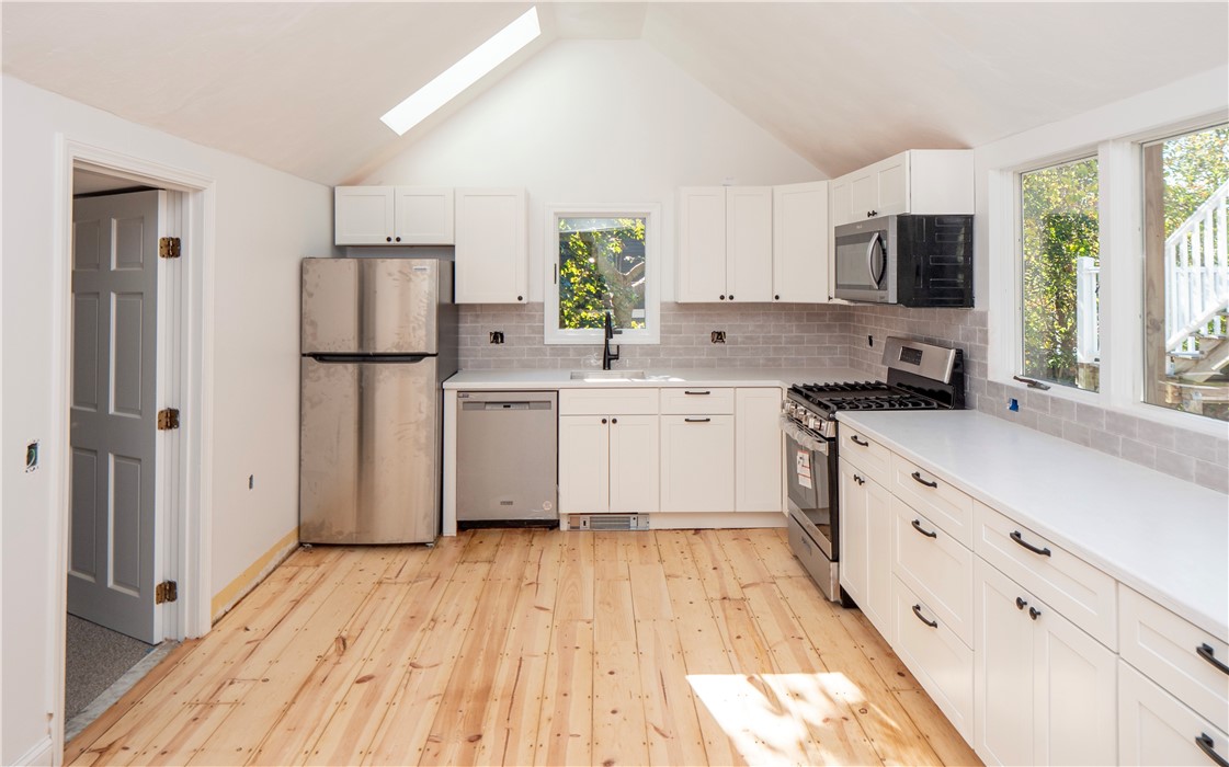 8 Pleasant Street 1