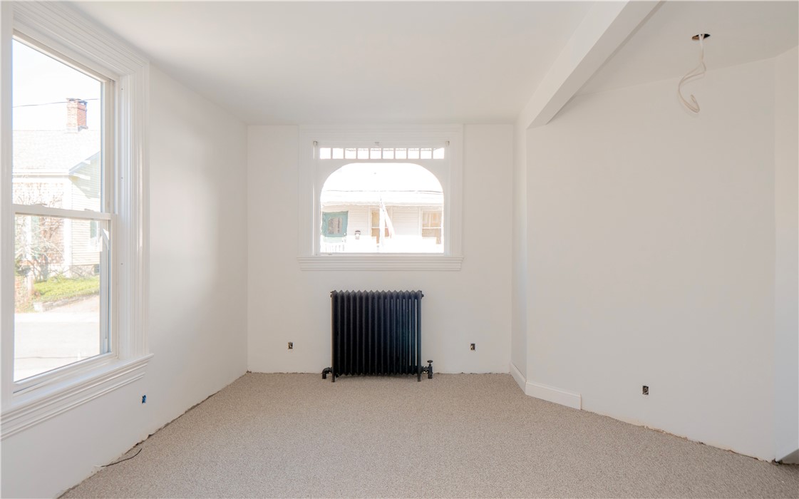 8 Pleasant Street 1