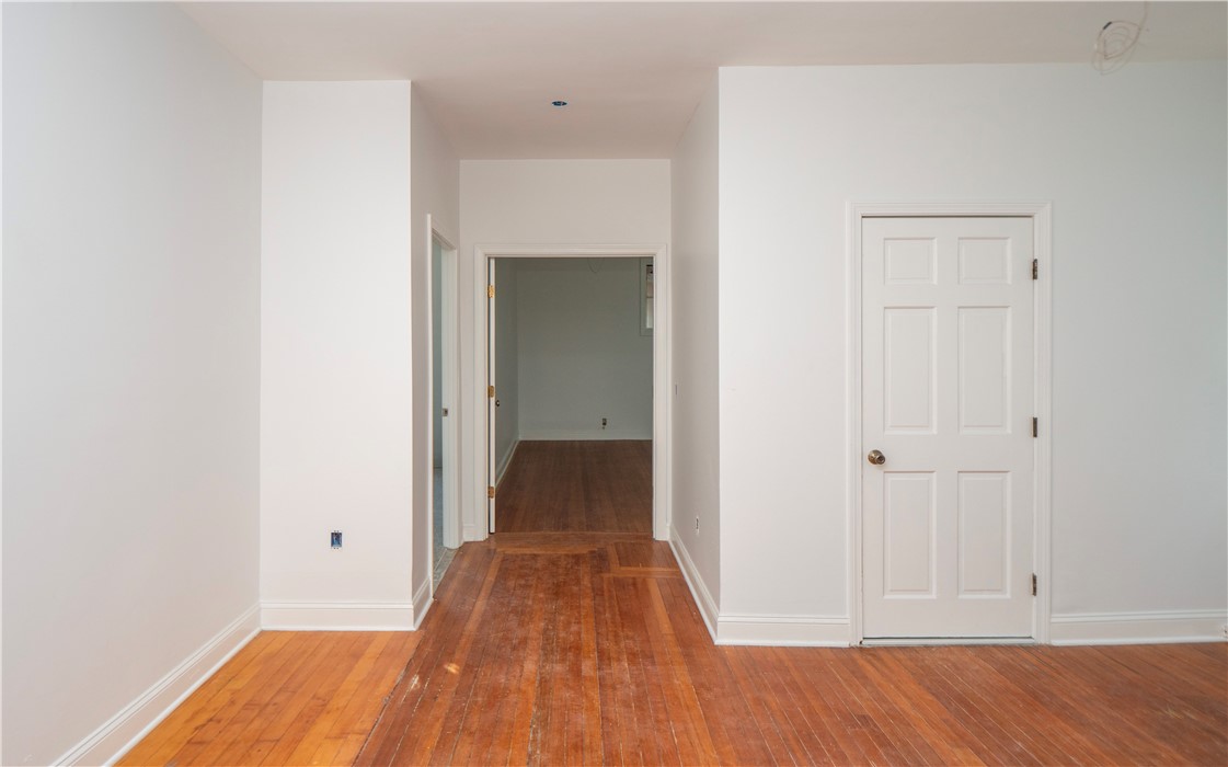 8 Pleasant Street 1