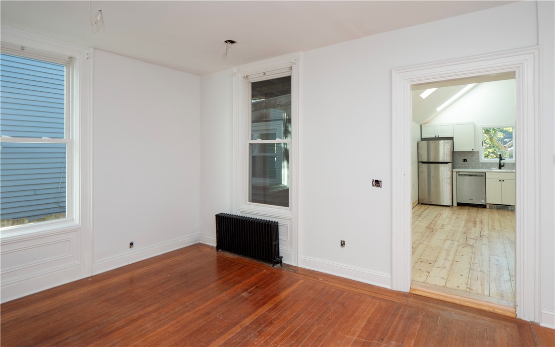 8 Pleasant Street 1