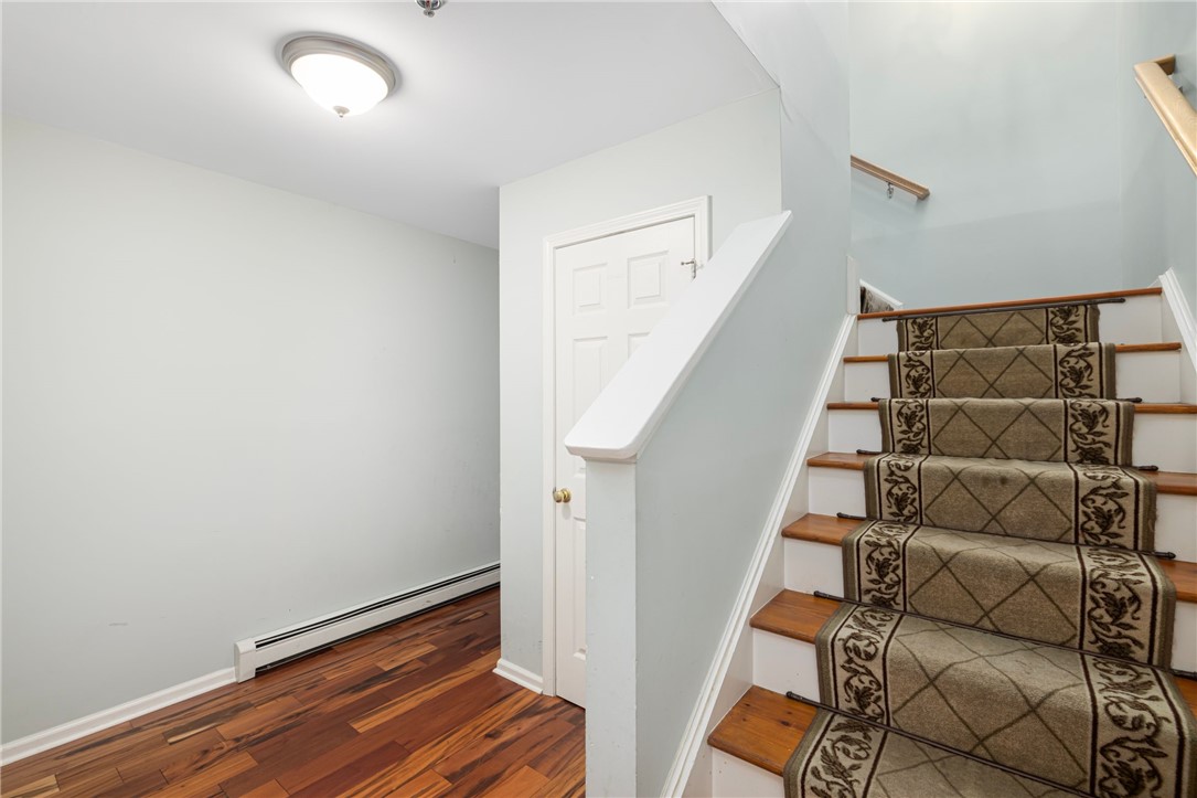 231 Maple Avenue 204