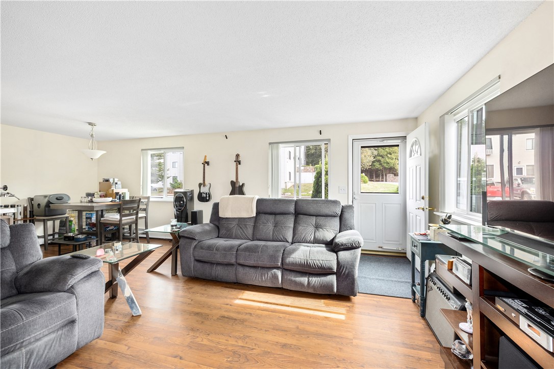 66 Girard Avenue 311