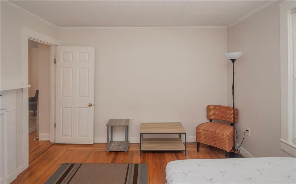 11 Young Street 1