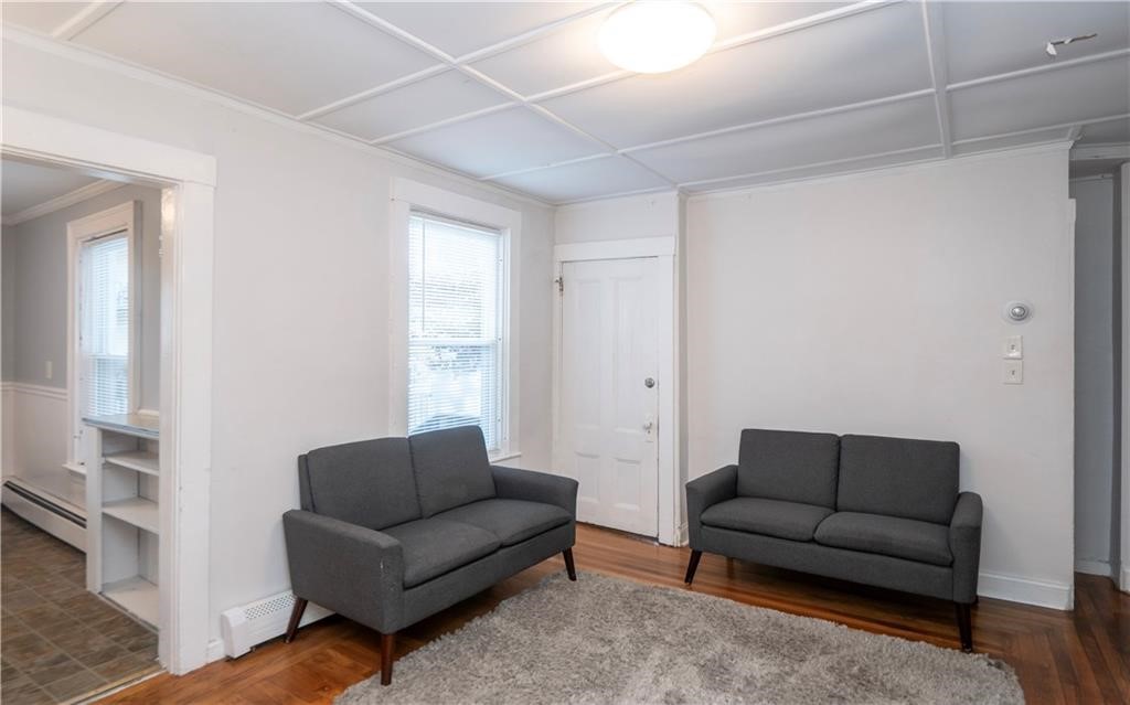 11 Young Street 1