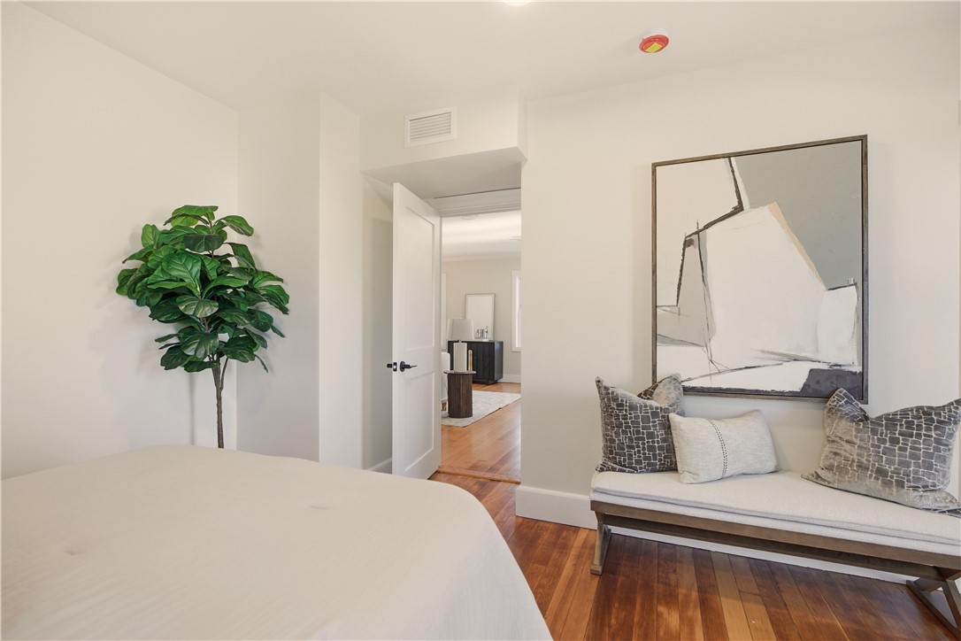 85 Bayview Avenue 2
