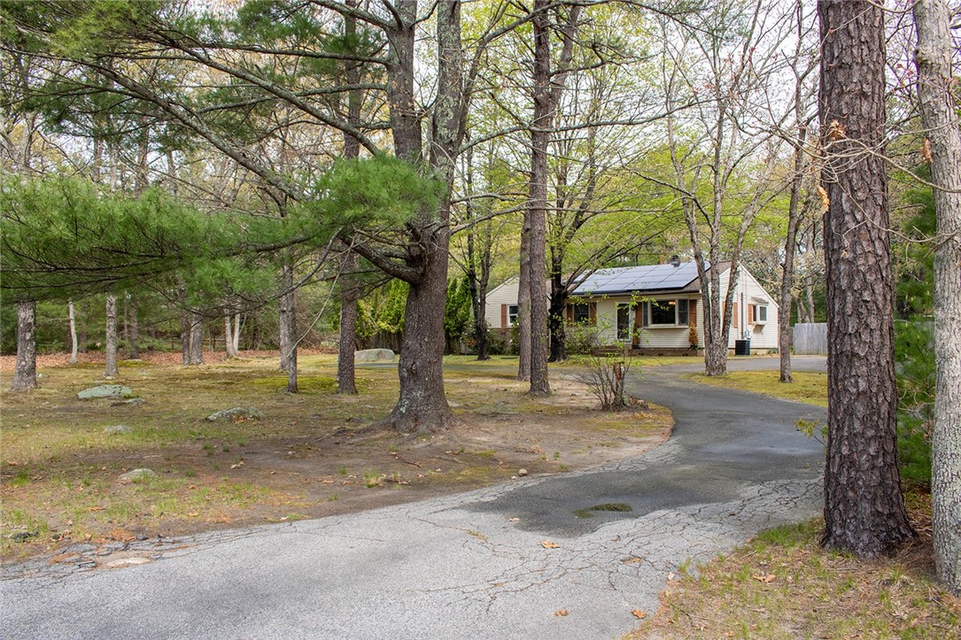 27 Club House Road