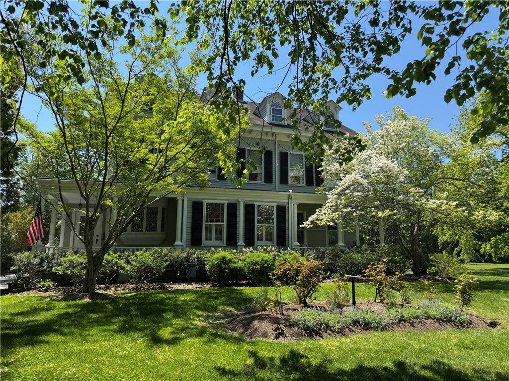 141 Narragansett Avenue 2B