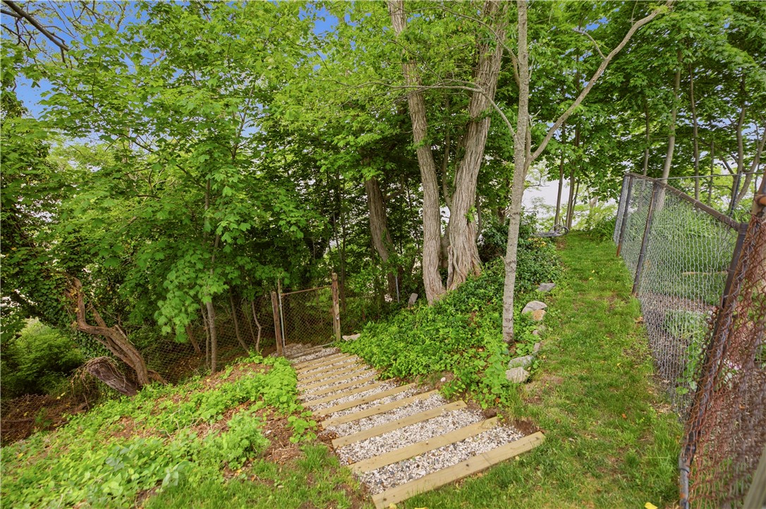 1 Sabin Street