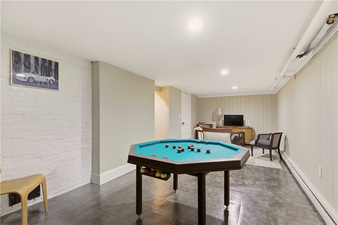 1 Sabin Street