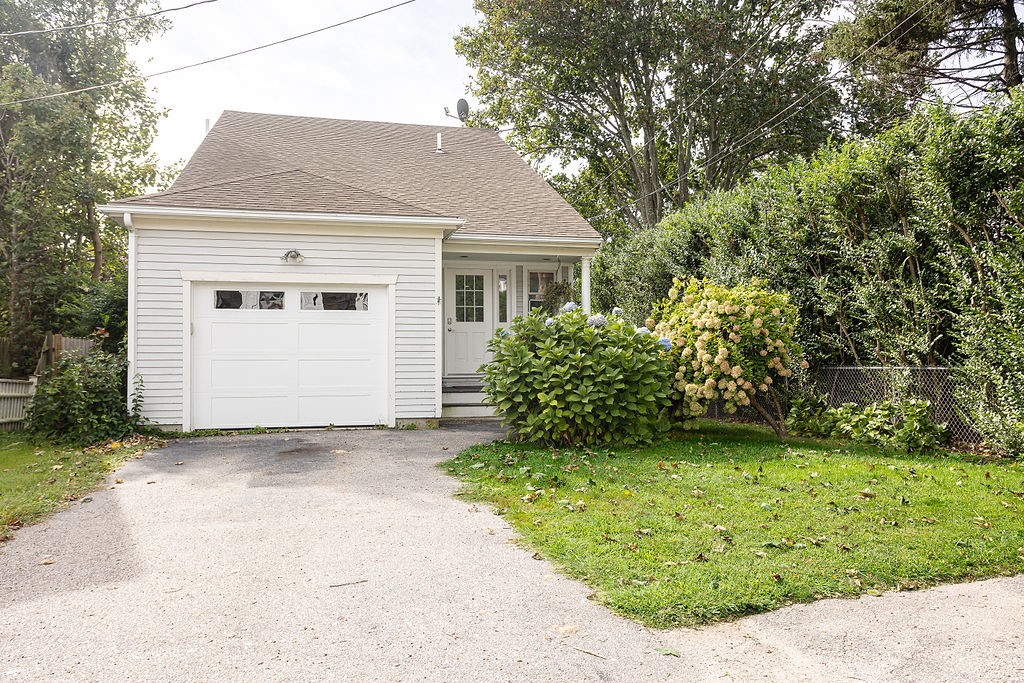 66 Center Avenue