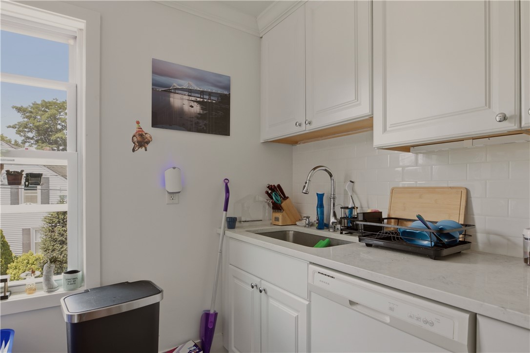 13 Hall Avenue B