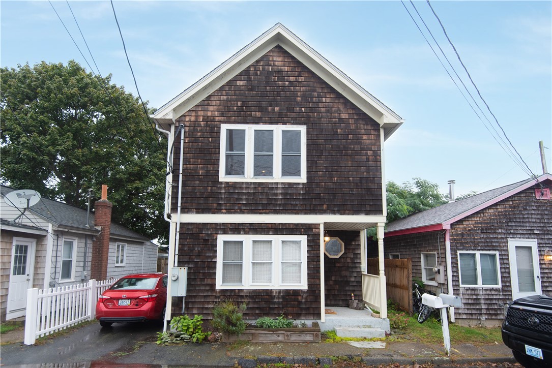 13 Island Avenue