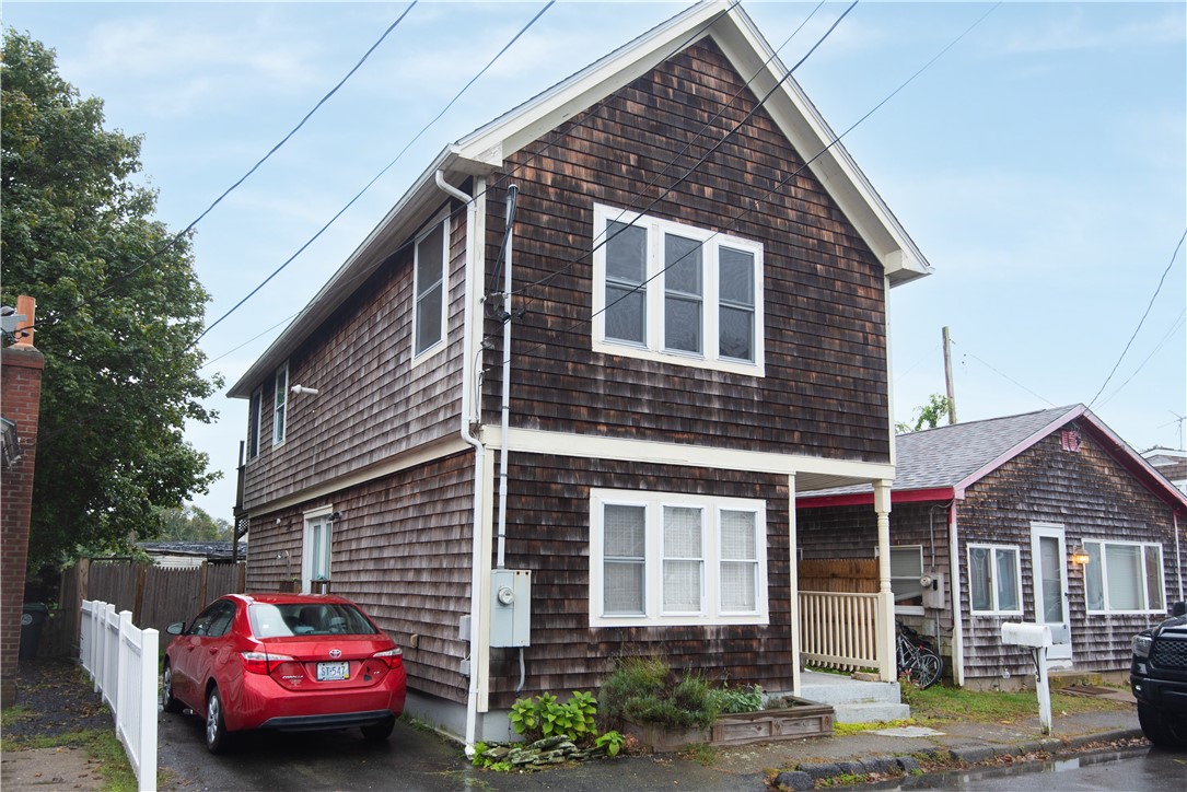 13 Island Avenue