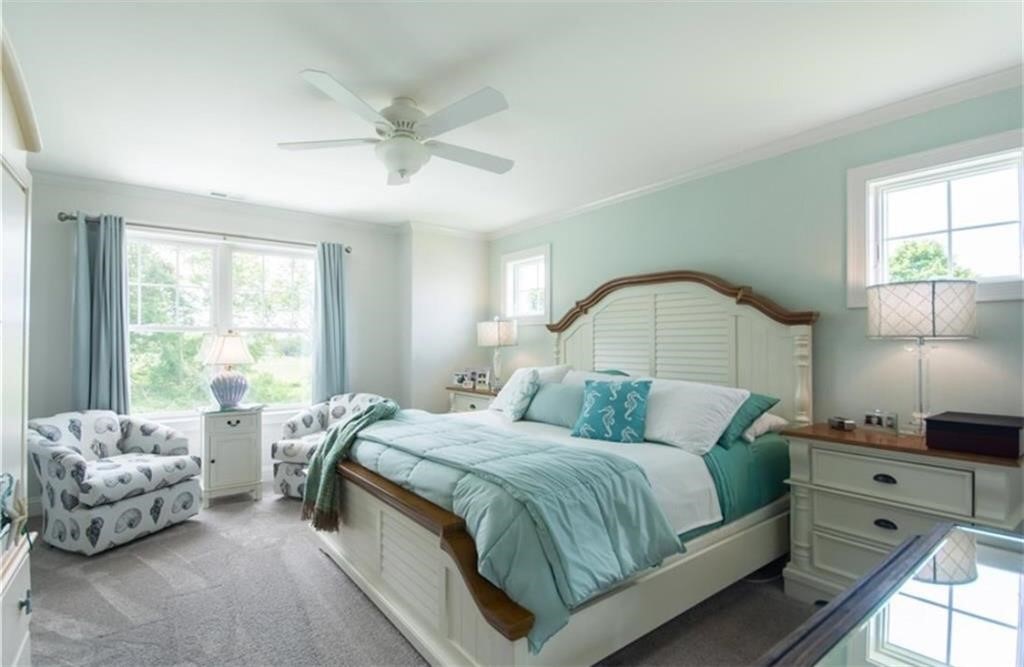 10 Julia Court