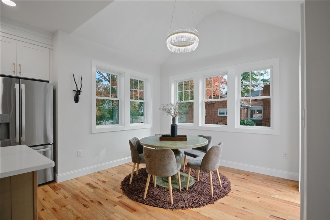 2 Bella Court