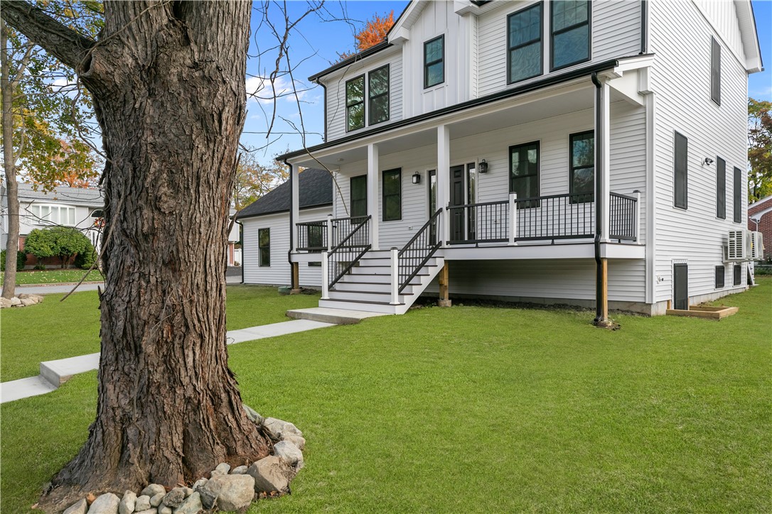 2 Bella Court