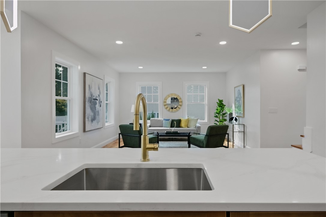 2 Bella Court