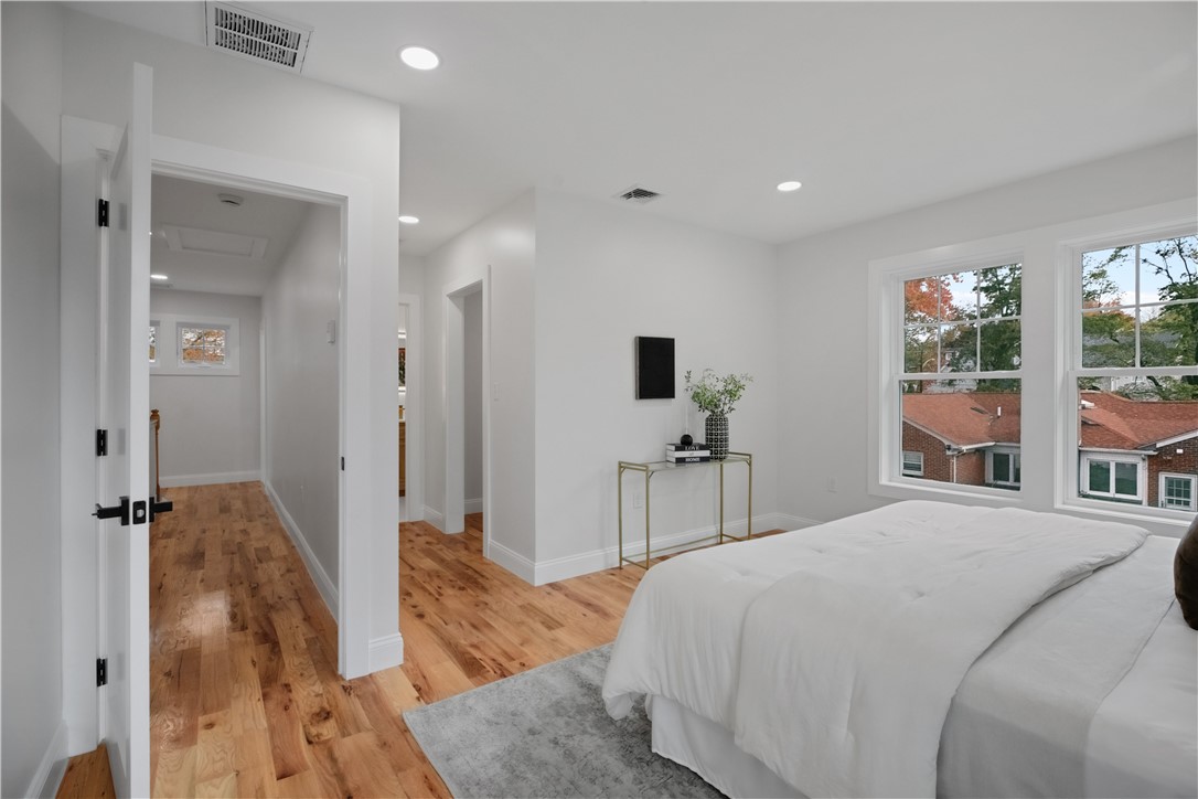 2 Bella Court