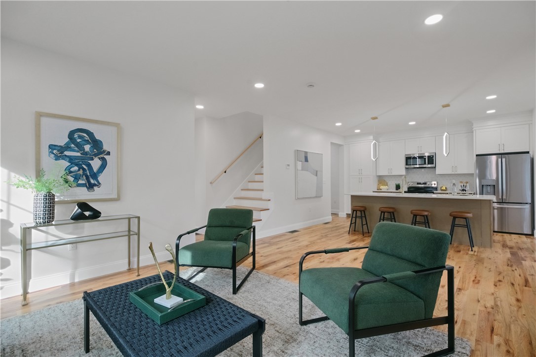 2 Bella Court