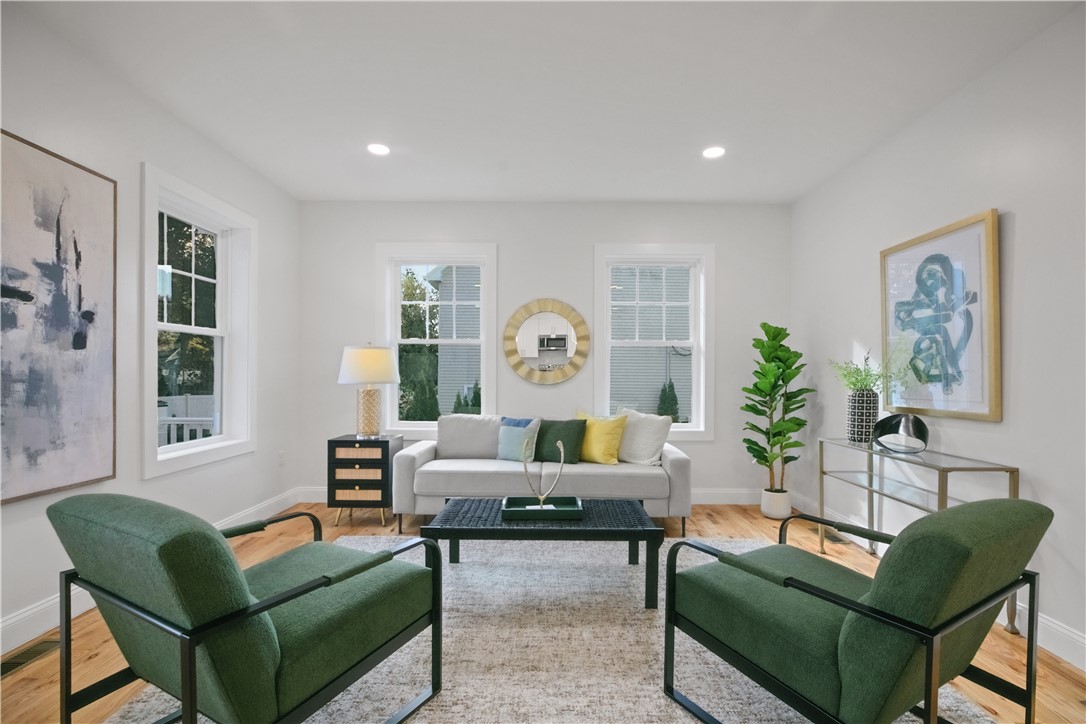 2 Bella Court