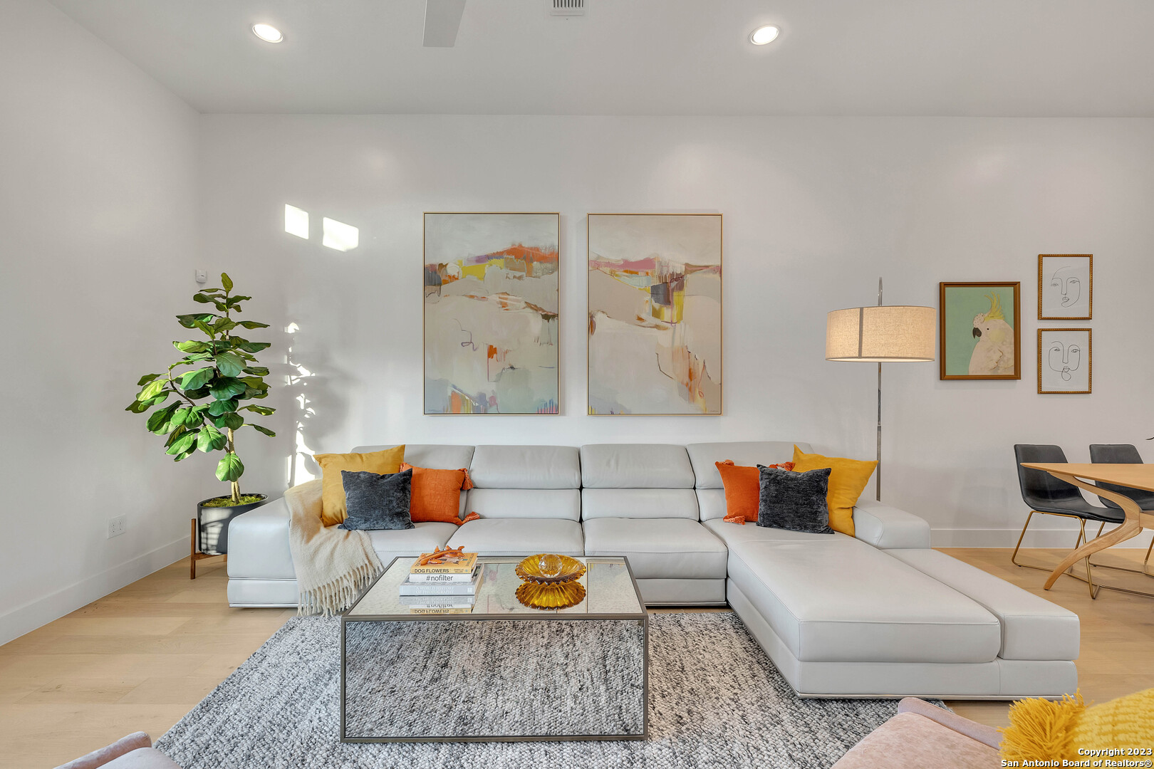 1226 S Presa St Unit: 107