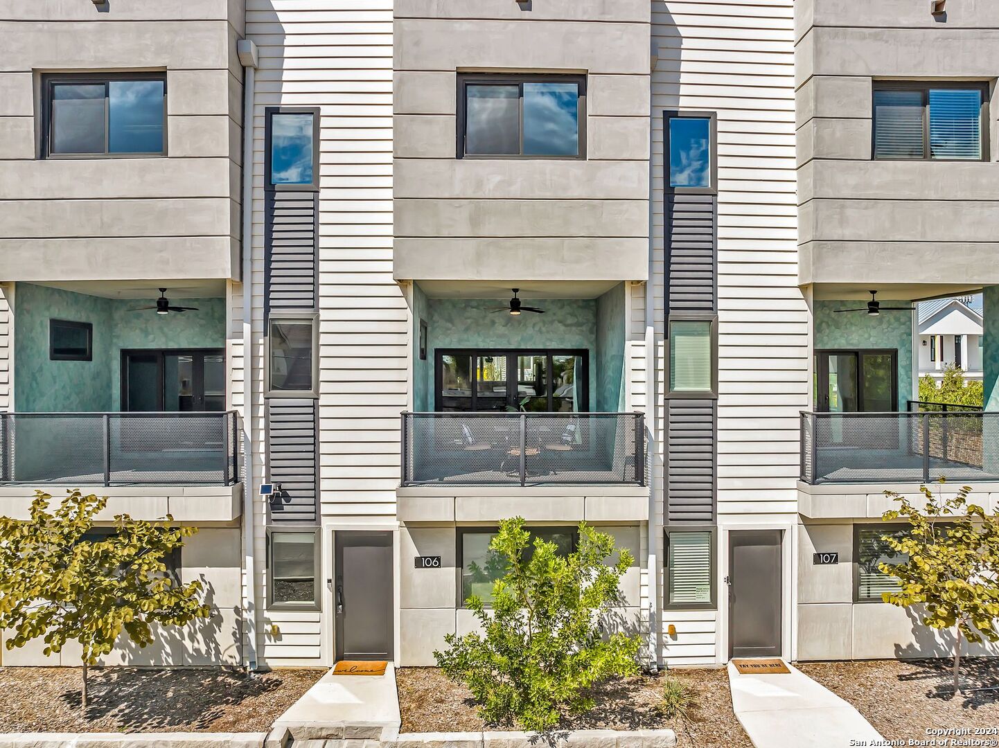 203 PASCHAL ST 106